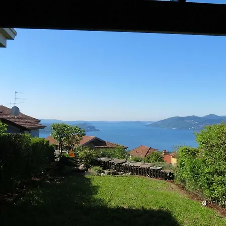 Villino Del Sole With Lake View Apts Appartamento Arizzano