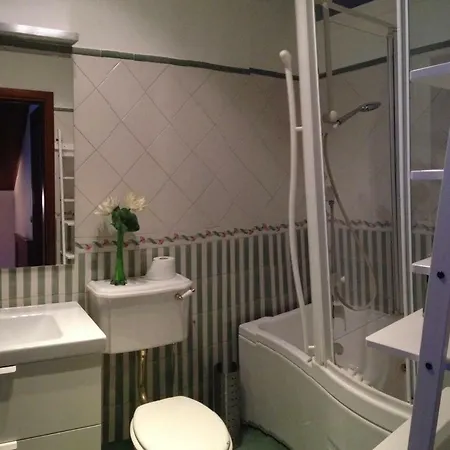 Villino Del Sole With Lake View Apts Appartamento